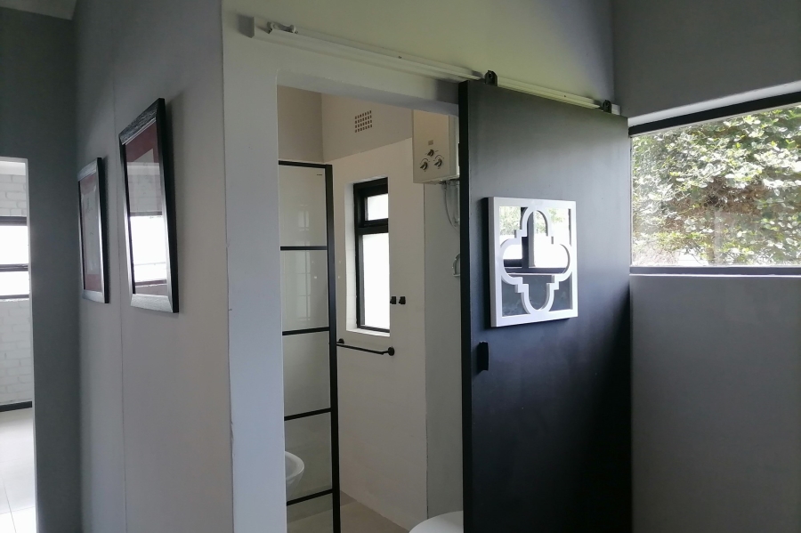 5 Bedroom Property for Sale in Stilbaai Wes Western Cape